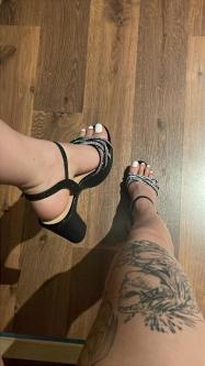 I am a dominant woman and I want an obedient submissive in Lausanne - Bild 4