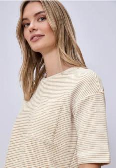 Kurzarmshirt mit Strukturstreifen in Zürich - Bild 1