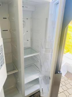 LG Kühlschrank mit Eiswürfelbereiter abzugebenn in Horw - Bild 2