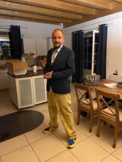M (40) sehr diskret sucht sinnliche Frau mit Niveau, gerne mehr in Zürich - Bild 1