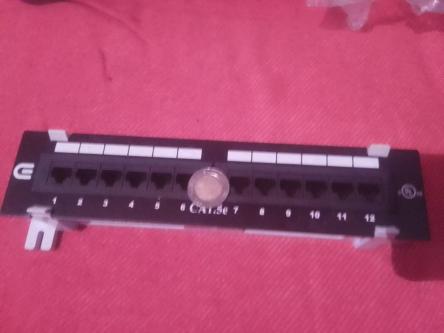 12-PORT CAT5e NETWORK MINI PANEL63835217247107123