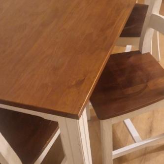 Massiver Holztisch 180 × 90 cm – zeitlos & stabil in Romanshorn - Bild 1