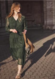 Midi-Kleid aus Chiffon mit Print in Dietikon - Bild 1