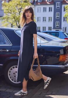 Midi-Kleid aus Jersey mit Puffärmeln in Willisau - Bild 1