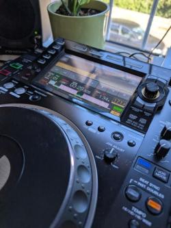 Pioneer CDJ 2000 NXS2 Nexus 2 (Paar) in Basel - Bild 1