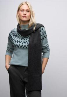 Pullover im Norweger-Look in Thun - Bild 1