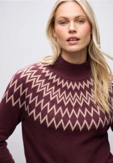 Pullover im Norweger-Look in Chur - Bild 1
