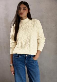 Pullover mit Strickmuster in Domat - Bild 1