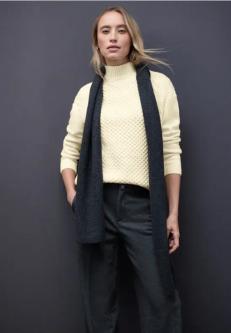 Pullover mit Strickmuster in Thun - Bild 1