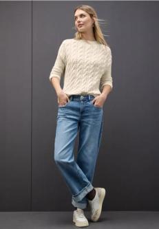 Pullover mit Zopfmuster in Zürich - Bild 1