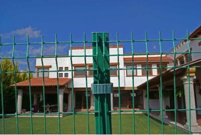 WIRE FENCE MANUFACTURED IN TEMIXCO, MORELOS, Temixco63835291630467120