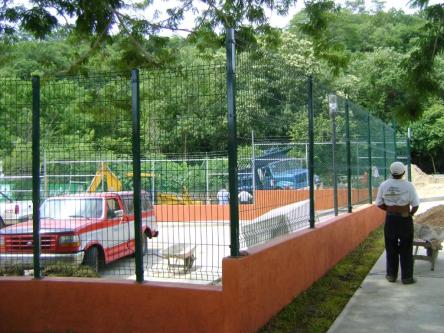WIRE FENCE MANUFACTURED IN TEMIXCO, MORELOS, Temixco63835291630467121