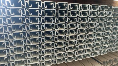 GALVANIZED SINGLE CHANNEL RAIL 4X2 AND 4X4 SMOOTH AND PERFORATED63835222860161123