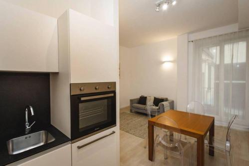 Rent apartament fully furnished - one bedroom - living-room in Zürich - Bild 6