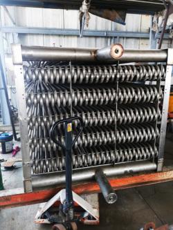 Ice Bank Repair, Mexico City (CDMX)64206458882049120