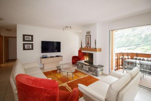 Residenz 5.5-02, Luxuriöse, 5.5 Zimmerwohnung mit Cheminée in Sierre - Bild 1