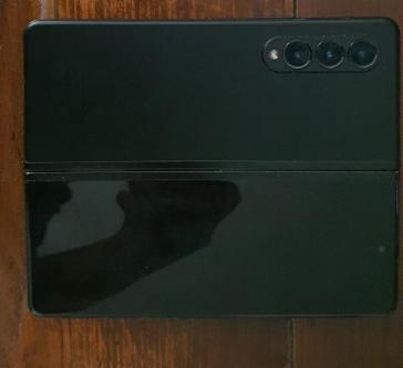 Samsung Galaxy Fold 5 nagelneu ungeöffnet in St. Gallen - Bild 2