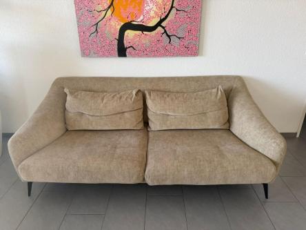 Schönes beiges Sofa zu verkaufen in Horgen in Horgen - Bild 2