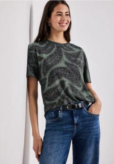 Shirt im Ausbrenner-Look mit Print in St. Gallen - Bild 1