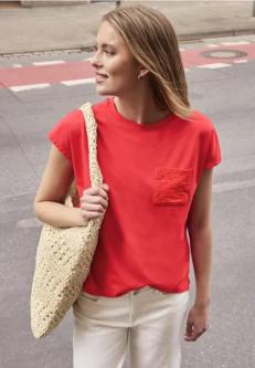 Shirt mit Rundhals und Spitzentasche in Thun - Bild 1
