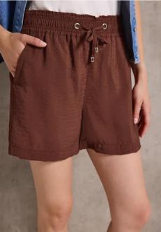 Shorts in Unifarbe in Aarau - Bild 1