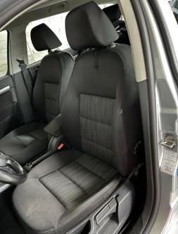 Skoda octavia .. in Buchs - Bild 10