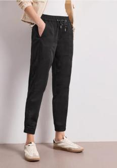 Slim Leg Hose in leichter Qualität in Bern - Bild 1