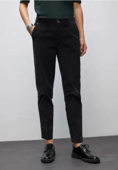 Softe Velvet Chino in Bern - Bild 1