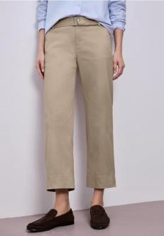 Straight Leg Hose mit Gürteldetail in St. Gallen - Bild 1