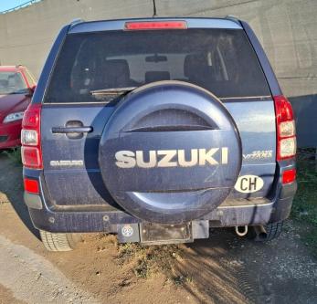 Suzuki Grand Vitara 2.0 Automat, 16V in Binningen - Bild 3
