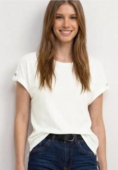 T-Shirt mit Rundhals und Knopfdetails in Liestal - Bild 1