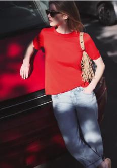T-Shirt mit Rundhals und Puffärmeln in Muttenz - Bild 1
