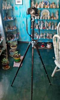 Selling Manfrotto Tripod63835215989121122