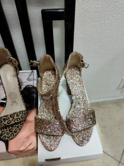 Selling used shoes in good condition63835216677635122