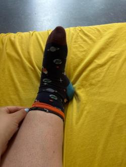 Verführerisch getragene Socken – nur für echte Genießer in Lenzburg - Bild 2