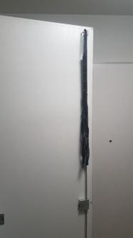 W sub Dein Platz Nackt auf Knien in Luzern - Bild 2