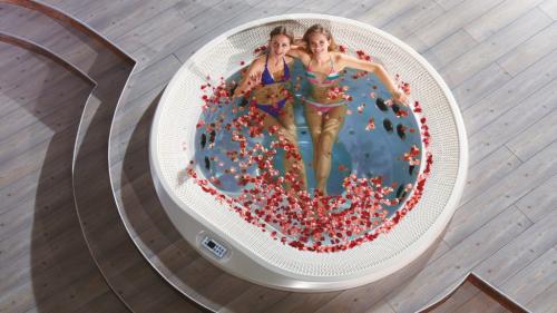 Whirlpool Infinity Blue Hole in Grenchen - Bild 3