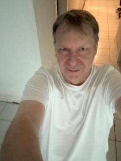 Willige versaute Dreilochstute ( bis 80) im Raum Altishofen in Willisau - Bild 1