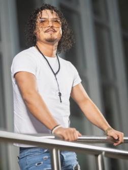 Willst du Sex mit einem gut bestückten jungen Mann in Olten - Bild 4