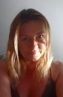 Wunderschöne Massage mit warmen Öl in Worb - Bild 1