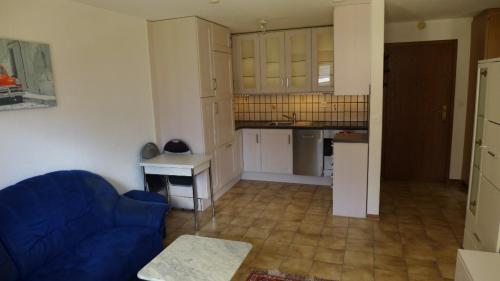 Zu vermieten per sofort 2-Zi Whg mit Garage in Sierre - Bild 1